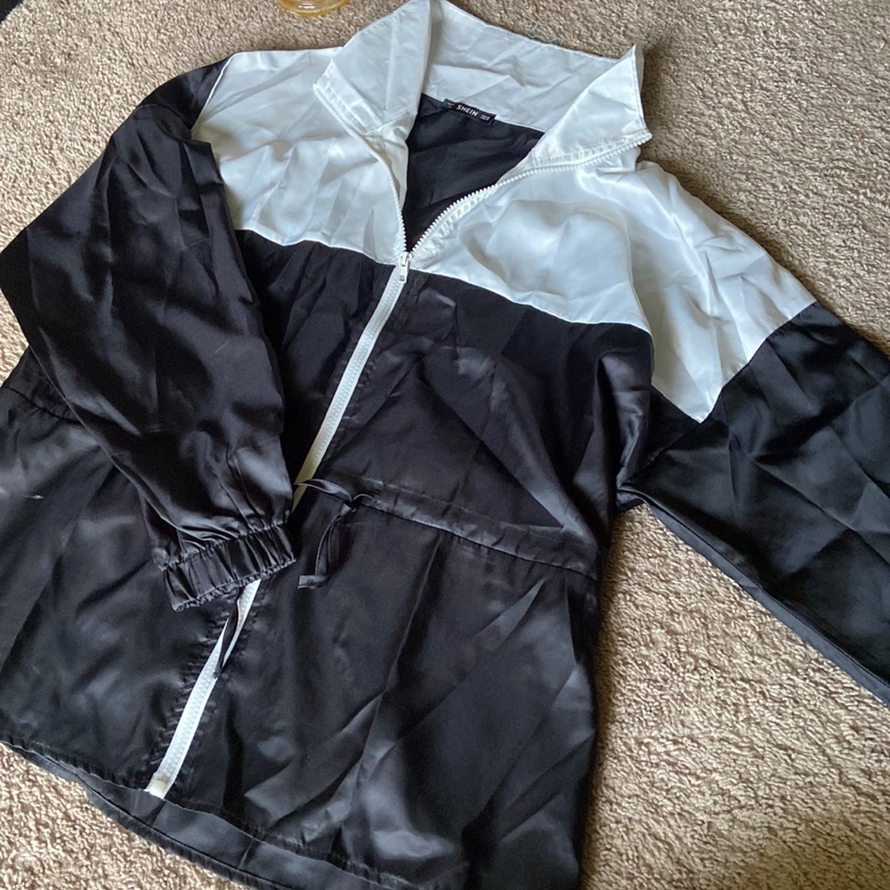 Lightweight sport style jacket SHEIN size medium